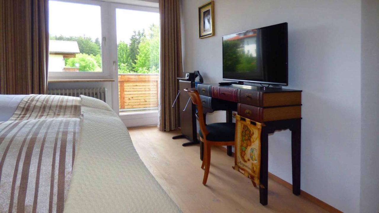 Haus Der 5 Kontinente Apartman Böbrach Kültér fotó