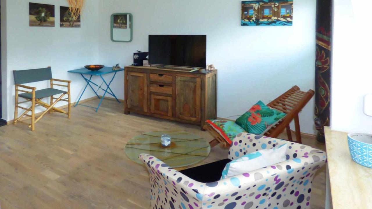 Haus Der 5 Kontinente Apartman Böbrach Kültér fotó