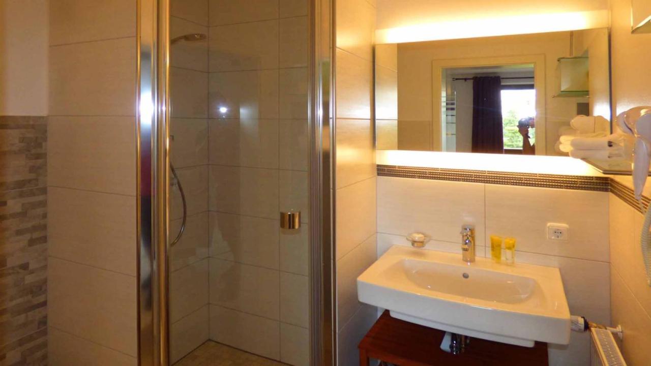 Haus Der 5 Kontinente Apartman Böbrach Kültér fotó